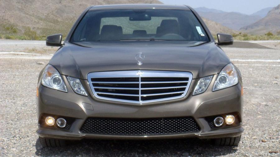  Mercedes-Benz E-Class 2010 года  (фото 64 из 128)